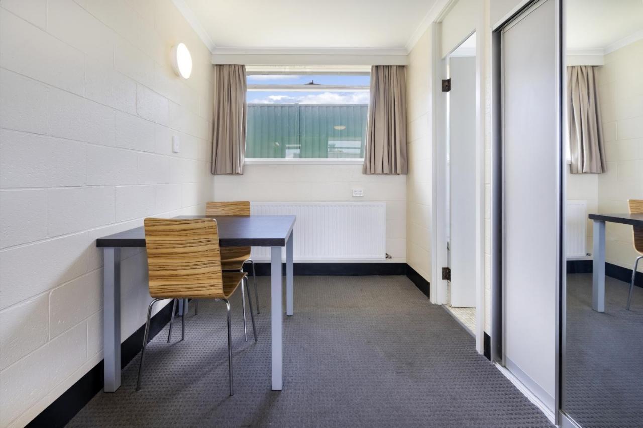 Top Of The Town Hotel Motel バーニー エクステリア 写真